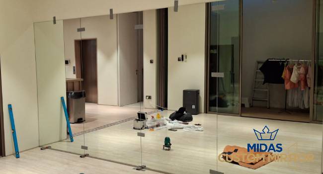 wall-mirror-installation-services-midas-custom-mirror-singapore-landed-upper-thomson-1